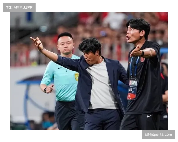 徐正源打造成都蓉城攻势足球风格 343阵型成为球队鲜明标志 徐正源打造成都蓉城攻势足球风格 343阵型成为球队鲜明标志